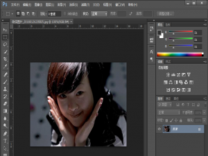 调整图片亮度很简单，用PS就行了。