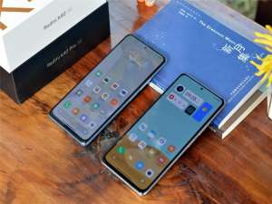 红米k40和红米k40pro哪个好。