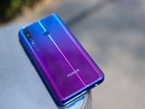 经验分享荣耀畅玩8a中连接wifi的简单操作方法。