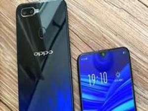 经验分享oppoa7x添加小插件的操作流程。