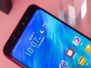 我来分享荣耀magic2设置显示步数的操作流程。