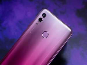 我来分享荣耀10青春版应用全屏显示的操作方法 荣耀我来说说怎么关闭