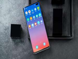 我来分享三星s10+屏幕怎么样