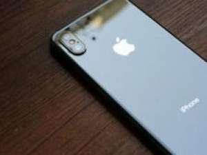 我来分享苹果手机关掉Siri应用建议的操作过程。