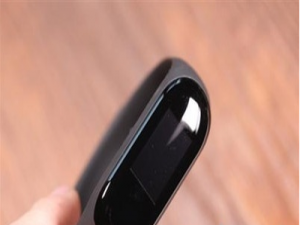 我来说说小米手环3怎么重启。