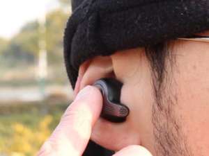 小编教你捷波朗Elite 65t耳机处理多个来电的方法介绍。