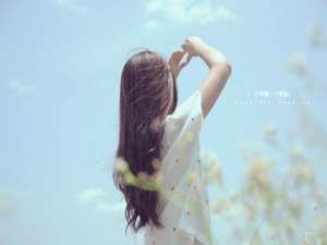 超人气心情短语：单身挺好，和谁暧昧都不需要解释