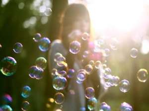 2013个性说说：比恋爱更能使人疯狂的是失恋