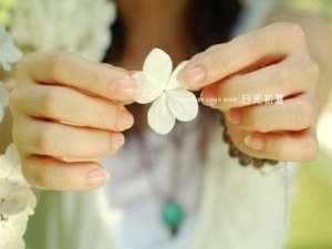 QQ心情说说：你说我是你的命，可当分手时你也没死