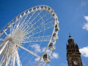 个性说说大全：爱又怎样，恨又怎样，还不是一念之间