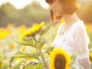 有哲理的心情短语：频频回头的人，自然走不了远路