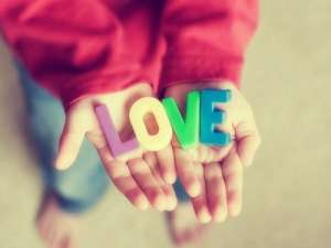 最伤感的说说：一句话的爱情，轻描淡写，说出来，却字字如伤