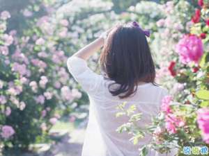 文艺范女生小清新爱情说说 适合女孩子的心情说说简单唯美