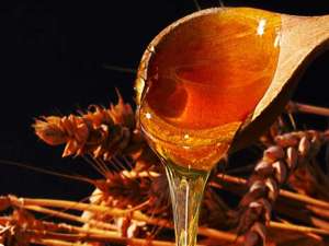 女性长期喝蜂蜜有什么坏处？如果饮用方法不正确，谨防这四个弊端！