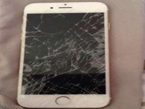 苹果手机换玻璃屏多少钱