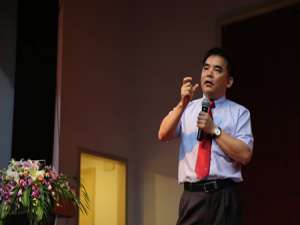 刘权辉(什么是观澜瓷?)