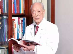 王振义(2010年度国家最高科学技术奖获得者王振义教授独辟蹊径，采取...)