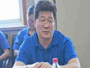 李军望(公司试用期签劳务合同合法吗?-律图)