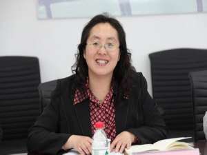 王瑶琪(舒明华的英文谐音是什么)