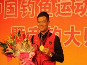 邓刚(邓刚现在在搞什么，天元大舞台怎么没动静了?)