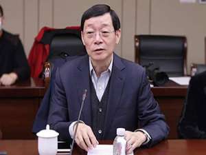 金惠明(上海大华集团董事长?)