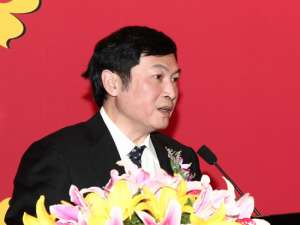 彭智辅(五粮液集团历任董事长是谁?)