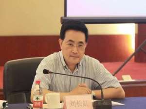 刘长虹(河南工业大学粮油食品学院刘长虹教授怎么样?)