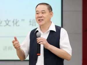 楼国强(深圳金田集团创始人是谁?)