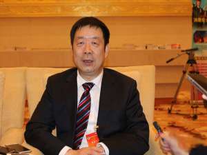 周建平(周建平律师解答了拘留，限制高消费，上黑名单，不破产没法执...)