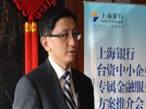 贺青(大河儿女中大河是谁的儿子?)