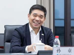 孙童(人的寿命长短一般是遗传父系的还是母系的?)