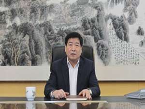 宋佰春(宋律师：您好！我住某小区二楼，一楼是别家车库，已租给他人...)