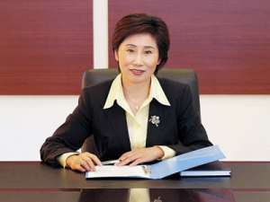 黄丽泰(7月23日，法院受理并立案，移交速裁庭申请。8月10日，通知更...)