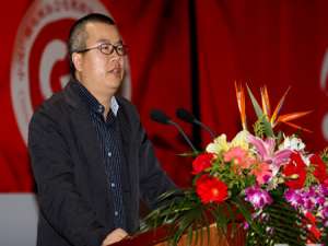 陈梁(陈梦父亲陈梁是运动员吗?)