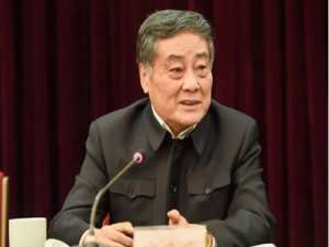 王斌章(30多岁了，开淘宝店创业是不是很晚了?)