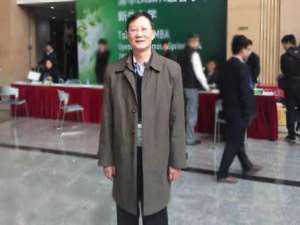 杨坤(杨坤为什么不结婚?他的前任女友分别是谁? - 红网问答)