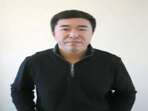 刘树雄(帮个忙大佬们哪里有 无醛添加木香板衣柜，百得胜有做吗？无...)