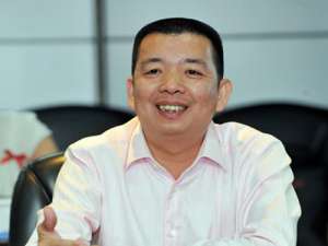 池学聪(akkl是什么牌子的包?)