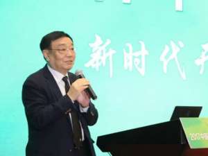 陆致成(清华同方创始人是谁?)