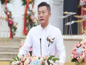 顾昱(沈璃最后和谁在一起?)