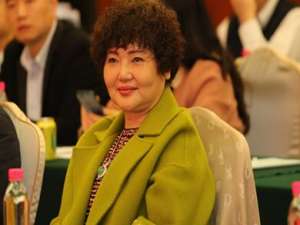 窦啟玲(一年个人所得税交5万元,年薪收入是多少- 汇财吧专业问答)