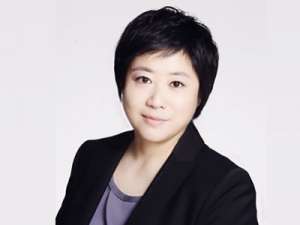 黄劲(关于“李白跑地球”，首席执行官黄劲博士是怎样看待的?)