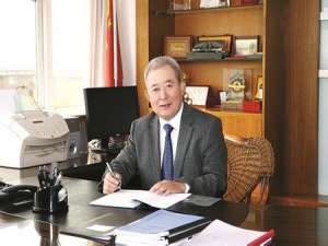李喜增(我是湖北省鄂西化工厂后来改制成了湖北金源化工股份有限公司...)