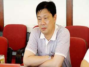 杨万川(杨律师，您好！我和前夫已经离婚了，我净身出户，两个孩子由...)