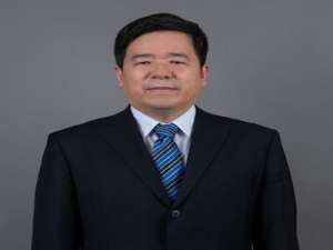 李自学(赵文卓法海配音演员是谁?)