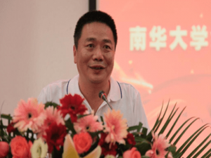 邱醒亚(广州兴森ics事业部做什么的?)