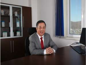 郑俊怀(伊利股份长远看，会退市吗?)