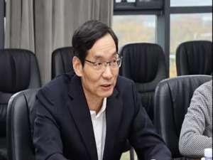 周育先(2021年中国最有影响力的企业家?)