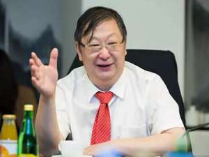 曹克波(模塑科技曹克波是哪人?)
