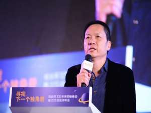 薛伟成(为什么床品四件套好多名牌都没有两米规格的 - 安居客房产问答)
